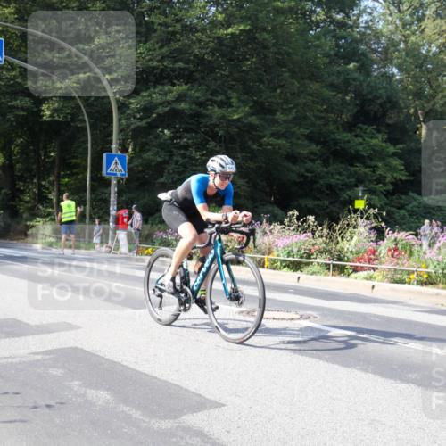 08.09.2024 - Stadtparktriathlon Zöllner http://msf.ph/oto/7044990 08.09.2024 11:26:10 Radfahren 490, 592, 642 meine-sportfotos.de