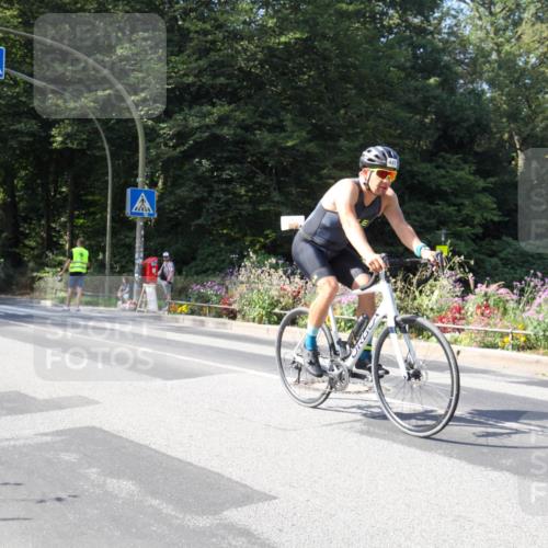 08.09.2024 - Stadtparktriathlon Zöllner http://msf.ph/oto/7045026 08.09.2024 11:27:11 Radfahren 485, 591 meine-sportfotos.de