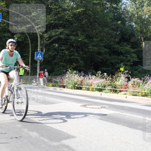 08.09.2024 - Stadtparktriathlon Zöllner http://msf.ph/oto/7045028 08.09.2024 11:27:12 Radfahren 485, 591 meine-sportfotos.de
