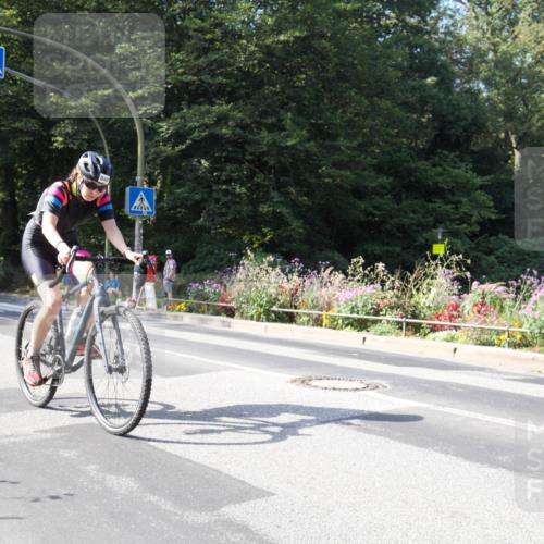 08.09.2024 - Stadtparktriathlon Zöllner http://msf.ph/oto/7045095 08.09.2024 11:29:28 Radfahren 563, 596, 649 meine-sportfotos.de