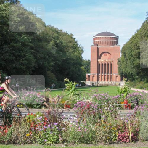 08.09.2024 - Stadtparktriathlon Zöllner http://msf.ph/oto/7045097 08.09.2024 11:21:41 Radfahren 506, 573, 606, 653 meine-sportfotos.de