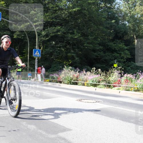 08.09.2024 - Stadtparktriathlon Zöllner http://msf.ph/oto/7045107 08.09.2024 11:29:58 Radfahren 613, 634 meine-sportfotos.de