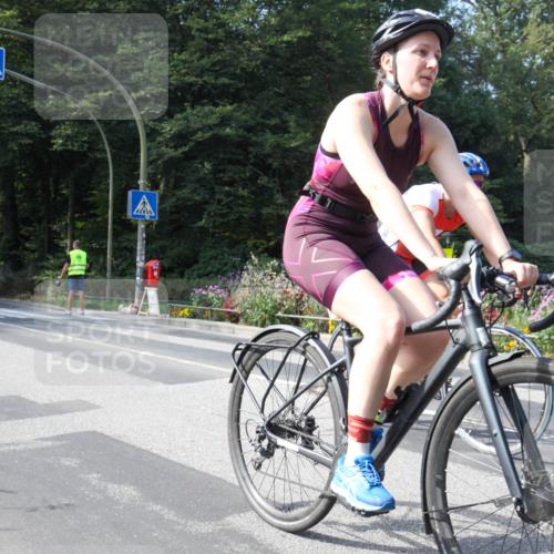 08.09.2024 - Stadtparktriathlon Zöllner http://msf.ph/oto/7045140 08.09.2024 11:31:03 Radfahren 529, 573 meine-sportfotos.de