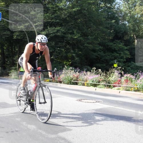 08.09.2024 - Stadtparktriathlon Zöllner http://msf.ph/oto/7045175 08.09.2024 11:32:36 Radfahren 484 meine-sportfotos.de