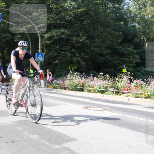 08.09.2024 - Stadtparktriathlon Zöllner http://msf.ph/oto/7045203 08.09.2024 11:33:14 Radfahren 564, 571, 582, 583, 592, 622 meine-sportfotos.de