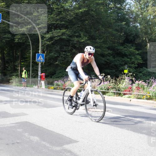 08.09.2024 - Stadtparktriathlon Zöllner http://msf.ph/oto/7045212 08.09.2024 11:33:36 Radfahren 640, 643, 697 meine-sportfotos.de