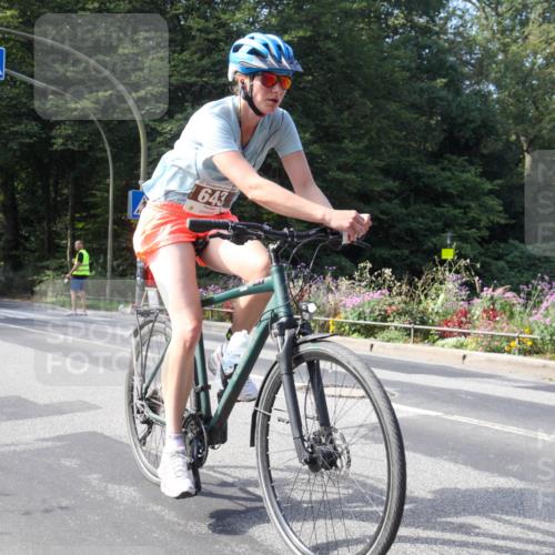 08.09.2024 - Stadtparktriathlon Zöllner http://msf.ph/oto/7045216 08.09.2024 11:33:37 Radfahren 640, 643, 697 meine-sportfotos.de