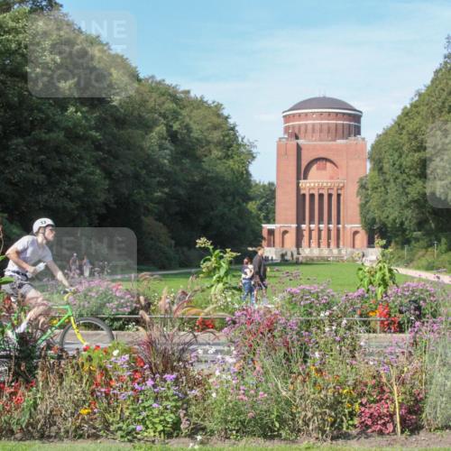 08.09.2024 - Stadtparktriathlon Zöllner http://msf.ph/oto/7045259 08.09.2024 11:25:51 Radfahren 498, 600, 628 meine-sportfotos.de