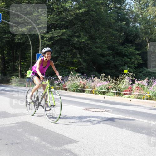 08.09.2024 - Stadtparktriathlon Zöllner http://msf.ph/oto/7045292 08.09.2024 11:35:59 Radfahren 468, 647 meine-sportfotos.de