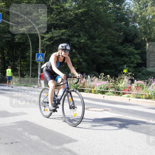 08.09.2024 - Stadtparktriathlon Zöllner http://msf.ph/oto/7045305 08.09.2024 11:36:46 Radfahren 646 meine-sportfotos.de
