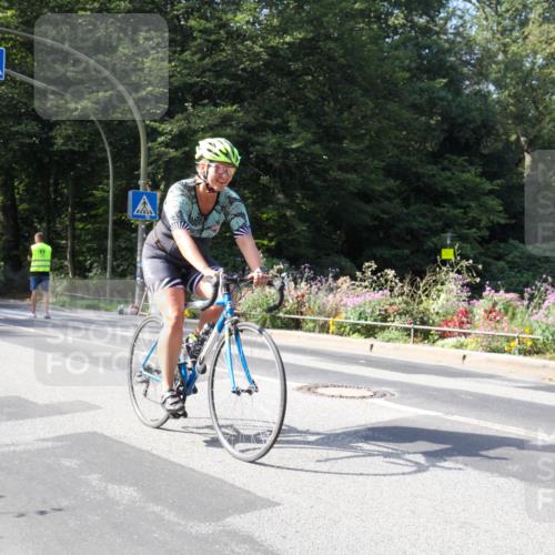 08.09.2024 - Stadtparktriathlon Zöllner http://msf.ph/oto/7045309 08.09.2024 11:37:23 Radfahren 620 meine-sportfotos.de