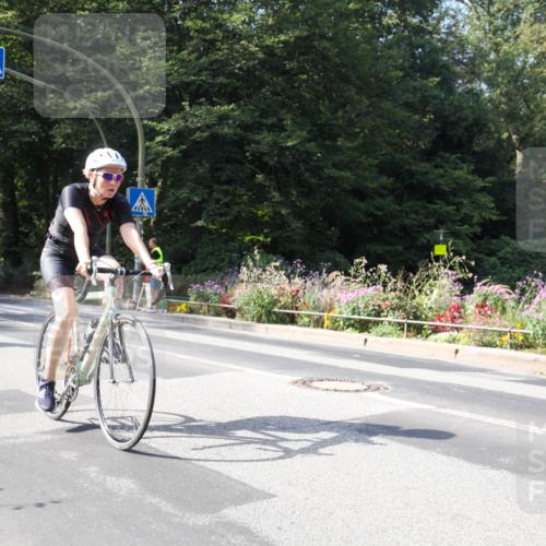 08.09.2024 - Stadtparktriathlon Zöllner http://msf.ph/oto/7045319 08.09.2024 11:37:42 Radfahren 528, 563, 574, 587, 634, 653, 686, 704 meine-sportfotos.de