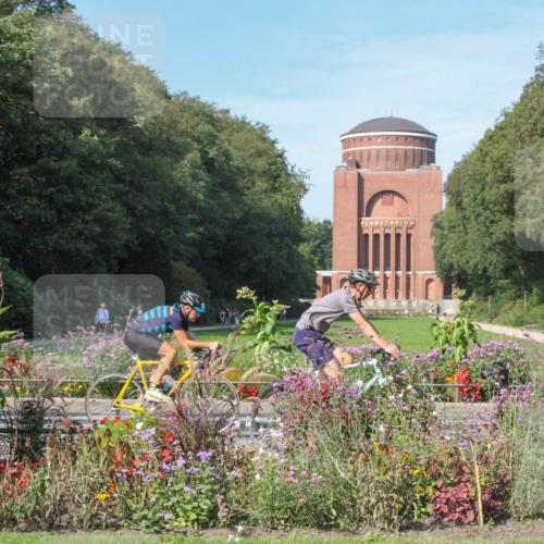 08.09.2024 - Stadtparktriathlon Zöllner http://msf.ph/oto/7045325 08.09.2024 11:27:21 Radfahren 468, 482, 511, 584, 632 meine-sportfotos.de