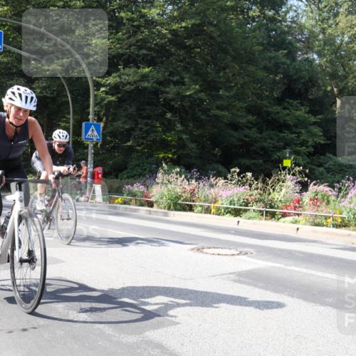 08.09.2024 - Stadtparktriathlon Zöllner http://msf.ph/oto/7045387 08.09.2024 11:39:48 Radfahren 606, 655, 673, 709 meine-sportfotos.de