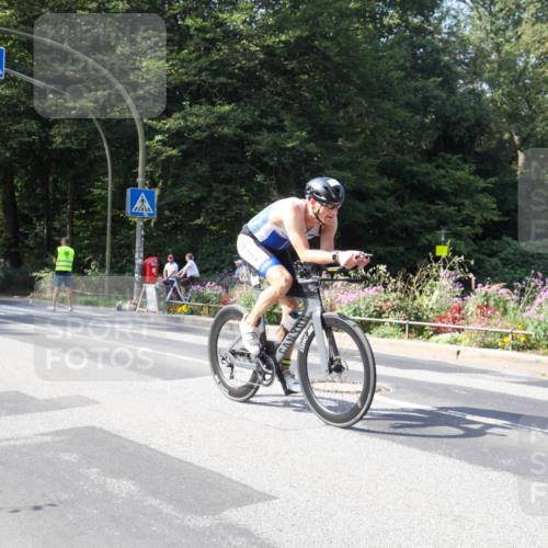 08.09.2024 - Stadtparktriathlon Zöllner http://msf.ph/oto/7045412 08.09.2024 11:40:08 Radfahren 593, 598, 642, 657, 671, 683, 692, 714 meine-sportfotos.de