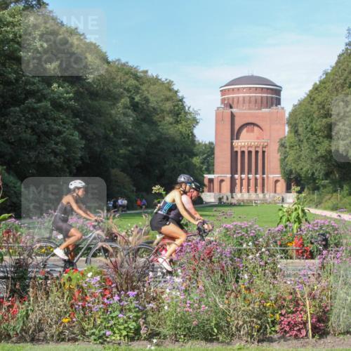 08.09.2024 - Stadtparktriathlon Zöllner http://msf.ph/oto/7045416 08.09.2024 11:30:20 Radfahren 528, 576, 605, 648 meine-sportfotos.de