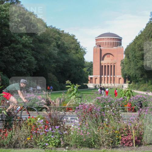 08.09.2024 - Stadtparktriathlon Zöllner http://msf.ph/oto/7045430 08.09.2024 11:30:38 Radfahren 487, 524, 541, 588, 606 meine-sportfotos.de