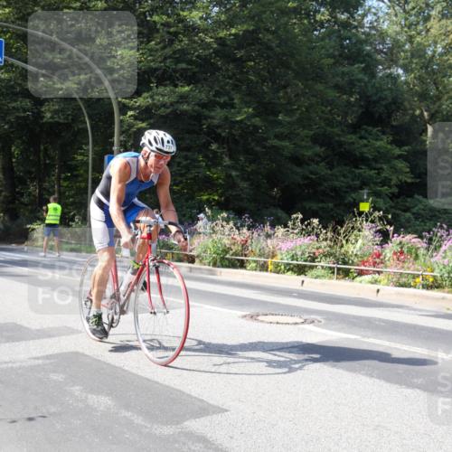 08.09.2024 - Stadtparktriathlon Zöllner http://msf.ph/oto/7045435 08.09.2024 11:40:26 Radfahren 719, 731 meine-sportfotos.de