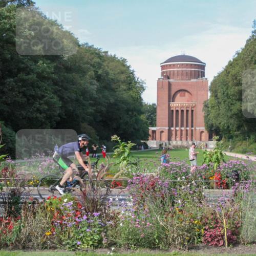 08.09.2024 - Stadtparktriathlon Zöllner http://msf.ph/oto/7045444 08.09.2024 11:31:36 Radfahren 525, 542, 562, 639 meine-sportfotos.de