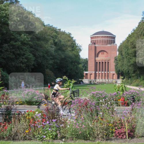 08.09.2024 - Stadtparktriathlon Zöllner http://msf.ph/oto/7045455 08.09.2024 11:31:42 Radfahren 525, 572, 639 meine-sportfotos.de