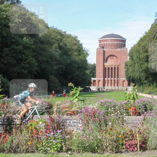 08.09.2024 - Stadtparktriathlon Zöllner http://msf.ph/oto/7045459 08.09.2024 11:31:56 Radfahren 580, 595 meine-sportfotos.de