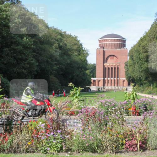08.09.2024 - Stadtparktriathlon Zöllner http://msf.ph/oto/7045461 08.09.2024 11:31:58 Radfahren 580, 595 meine-sportfotos.de