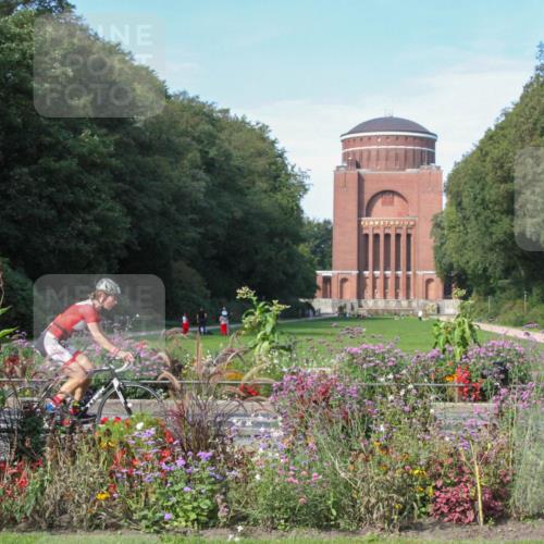 08.09.2024 - Stadtparktriathlon Zöllner http://msf.ph/oto/7045465 08.09.2024 11:32:04 Radfahren 655, 662 meine-sportfotos.de