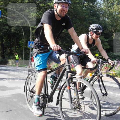 08.09.2024 - Stadtparktriathlon Zöllner http://msf.ph/oto/7045468 08.09.2024 11:41:30 Radfahren 608, 624, 700, 742 meine-sportfotos.de