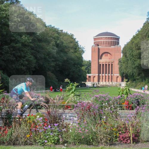08.09.2024 - Stadtparktriathlon Zöllner http://msf.ph/oto/7045473 08.09.2024 11:32:27 Radfahren 469 meine-sportfotos.de