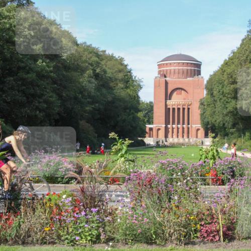 08.09.2024 - Stadtparktriathlon Zöllner http://msf.ph/oto/7045484 08.09.2024 11:32:49 Radfahren 497, 598, 609, 657 meine-sportfotos.de