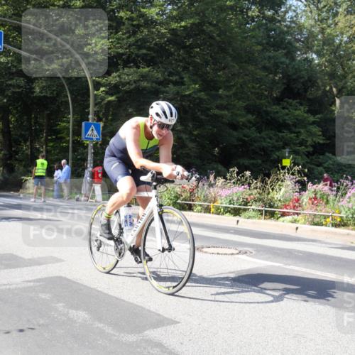 08.09.2024 - Stadtparktriathlon Zöllner http://msf.ph/oto/7045491 08.09.2024 11:42:13 Radfahren 677, 726 meine-sportfotos.de