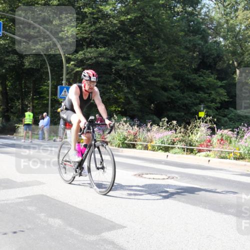 08.09.2024 - Stadtparktriathlon Zöllner http://msf.ph/oto/7045495 08.09.2024 11:42:17 Radfahren 677, 726, 746 meine-sportfotos.de