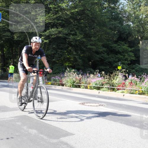 08.09.2024 - Stadtparktriathlon Zöllner http://msf.ph/oto/7045556 08.09.2024 11:43:53 Radfahren 641, 644, 681, 701, 702, 736 meine-sportfotos.de