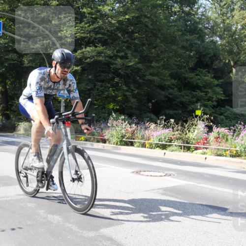 08.09.2024 - Stadtparktriathlon Zöllner http://msf.ph/oto/7045570 08.09.2024 11:44:38 Radfahren 686, 704 meine-sportfotos.de