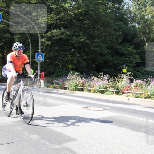 08.09.2024 - Stadtparktriathlon Zöllner http://msf.ph/oto/7045576 08.09.2024 11:44:42 Radfahren 628, 660, 686, 695, 704 meine-sportfotos.de