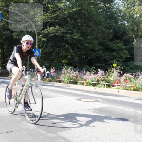 08.09.2024 - Stadtparktriathlon Zöllner http://msf.ph/oto/7045612 08.09.2024 11:45:47 Radfahren 653, 710 meine-sportfotos.de