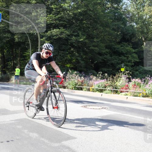 08.09.2024 - Stadtparktriathlon Zöllner http://msf.ph/oto/7045618 08.09.2024 11:46:02 Radfahren 563, 676 meine-sportfotos.de