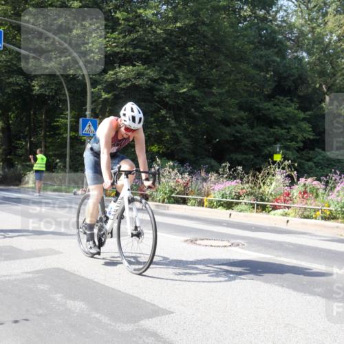 08.09.2024 - Stadtparktriathlon Zöllner http://msf.ph/oto/7045646 08.09.2024 11:46:46 Radfahren 626, 697, 706, 708 meine-sportfotos.de