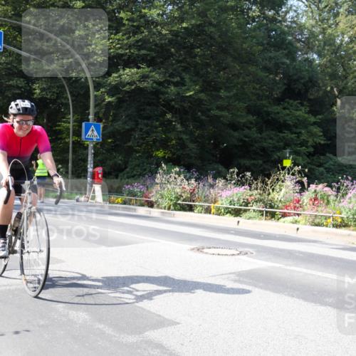 08.09.2024 - Stadtparktriathlon Zöllner http://msf.ph/oto/7045647 08.09.2024 11:46:47 Radfahren 626, 636, 697, 706, 708 meine-sportfotos.de