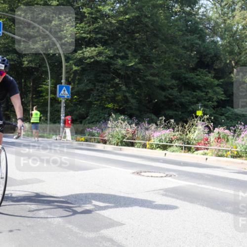08.09.2024 - Stadtparktriathlon Zöllner http://msf.ph/oto/7045693 08.09.2024 11:47:53 Radfahren 592, 691, 692 meine-sportfotos.de