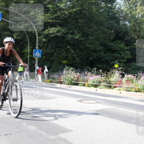 08.09.2024 - Stadtparktriathlon Zöllner http://msf.ph/oto/7045698 08.09.2024 11:48:15 Radfahren 648, 688, 693, 719, 738 meine-sportfotos.de