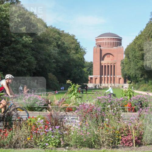 08.09.2024 - Stadtparktriathlon Zöllner http://msf.ph/oto/7045710 08.09.2024 11:39:50 Radfahren 606, 655, 673, 709 meine-sportfotos.de