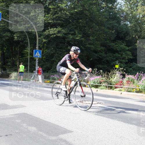 08.09.2024 - Stadtparktriathlon Zöllner http://msf.ph/oto/7045716 08.09.2024 11:48:37 Radfahren 613, 627, 640 meine-sportfotos.de