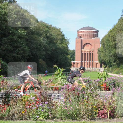 08.09.2024 - Stadtparktriathlon Zöllner http://msf.ph/oto/7045726 08.09.2024 11:40:05 Radfahren 593, 598, 642, 657, 671, 683, 714 meine-sportfotos.de