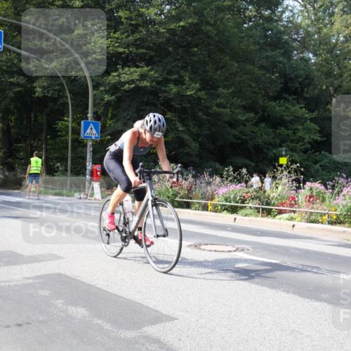 08.09.2024 - Stadtparktriathlon Zöllner http://msf.ph/oto/7045727 08.09.2024 11:48:59 Radfahren 584, 591, 740 meine-sportfotos.de