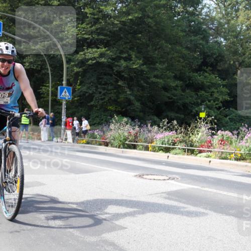 08.09.2024 - Stadtparktriathlon Zöllner http://msf.ph/oto/7045737 08.09.2024 11:49:10 Radfahren 672, 709 meine-sportfotos.de