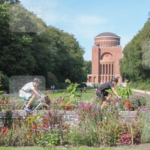 08.09.2024 - Stadtparktriathlon Zöllner http://msf.ph/oto/7045741 08.09.2024 11:40:14 Radfahren 571, 688, 691, 692, 693 meine-sportfotos.de