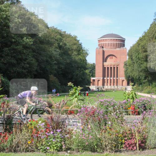 08.09.2024 - Stadtparktriathlon Zöllner http://msf.ph/oto/7045743 08.09.2024 11:40:17 Radfahren 571, 573, 684, 688, 691, 693, 697, 708 meine-sportfotos.de