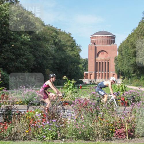 08.09.2024 - Stadtparktriathlon Zöllner http://msf.ph/oto/7045747 08.09.2024 11:40:18 Radfahren 571, 573, 684, 688, 691, 693, 697, 708 meine-sportfotos.de