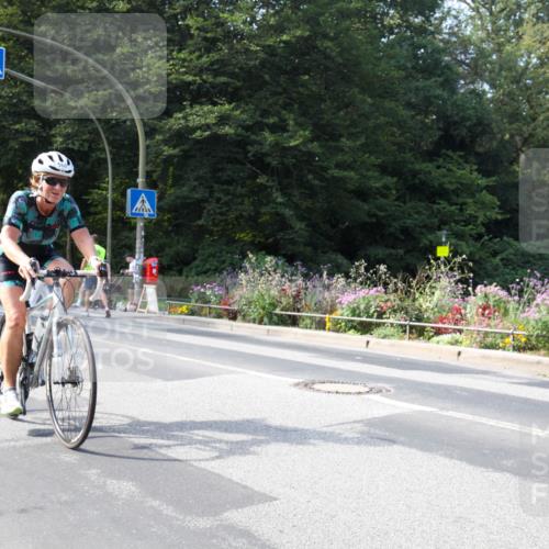 08.09.2024 - Stadtparktriathlon Zöllner http://msf.ph/oto/7045751 08.09.2024 11:49:22 Radfahren 573, 580, 595, 700, 725, 734, 742 meine-sportfotos.de